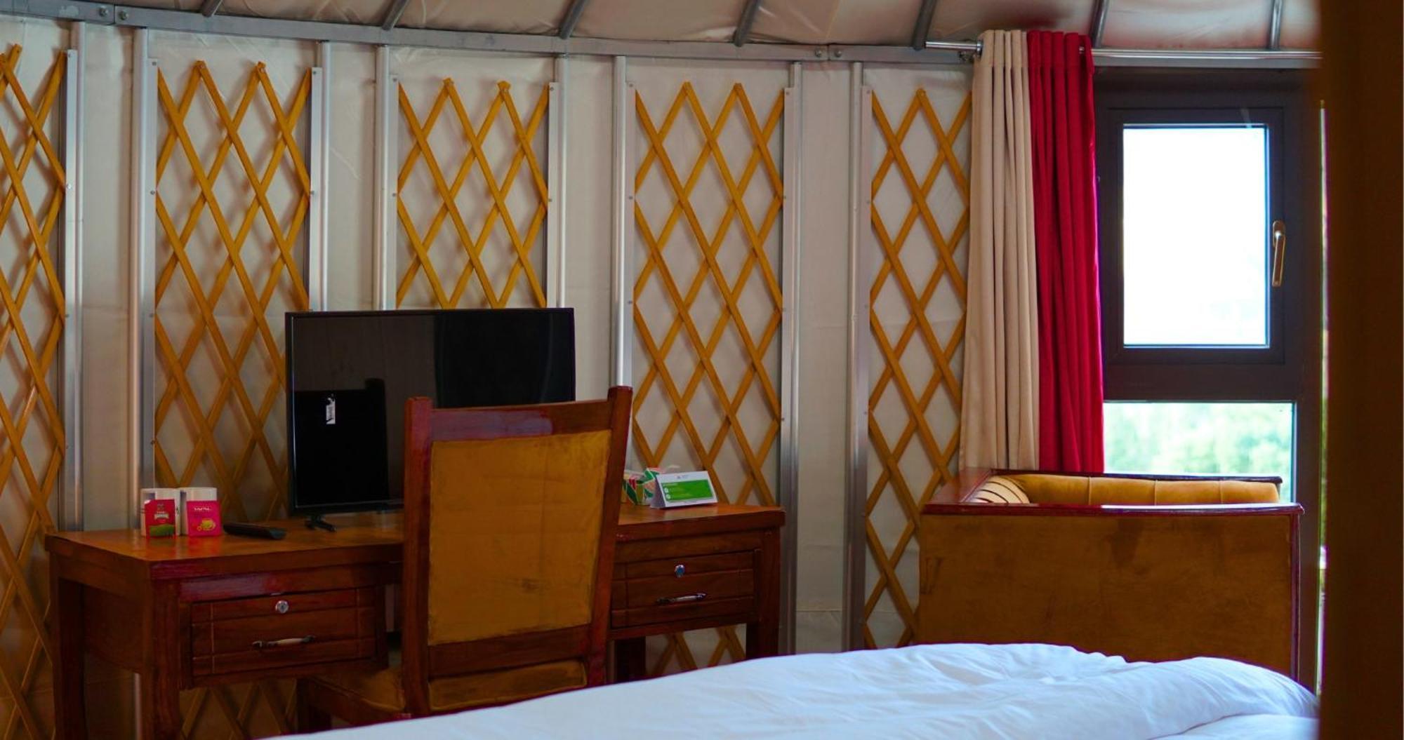 Apex Hotels And Resorts Hussaini Karimabad  외부 사진